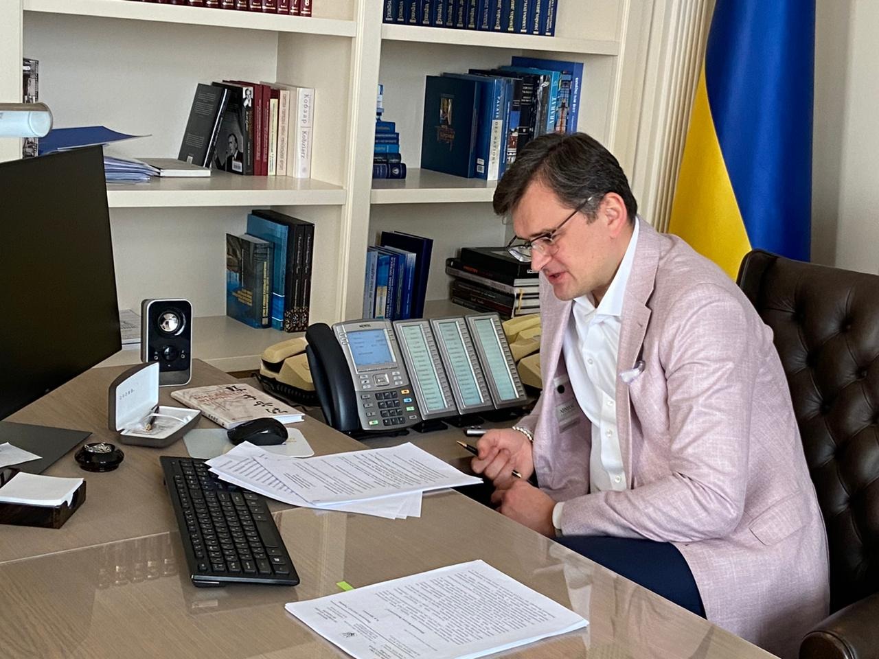 міністерство закордонних справ україни - дмитро кулеба: «нато розгляне можливість надання додаткової підтримки україні» міністерство закордонних справ україни - дмитро кулеба: «нато розгляне можливість надання додаткової підтримки україні»